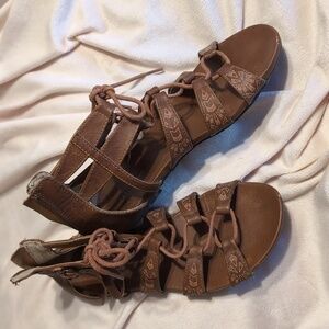 Gladiator sandals